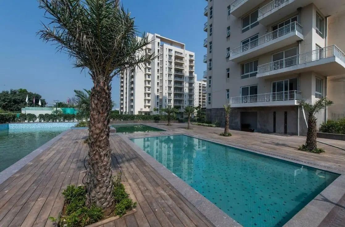 Vatika the Sovereign Apartments image 4